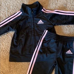 Adidas baby girl